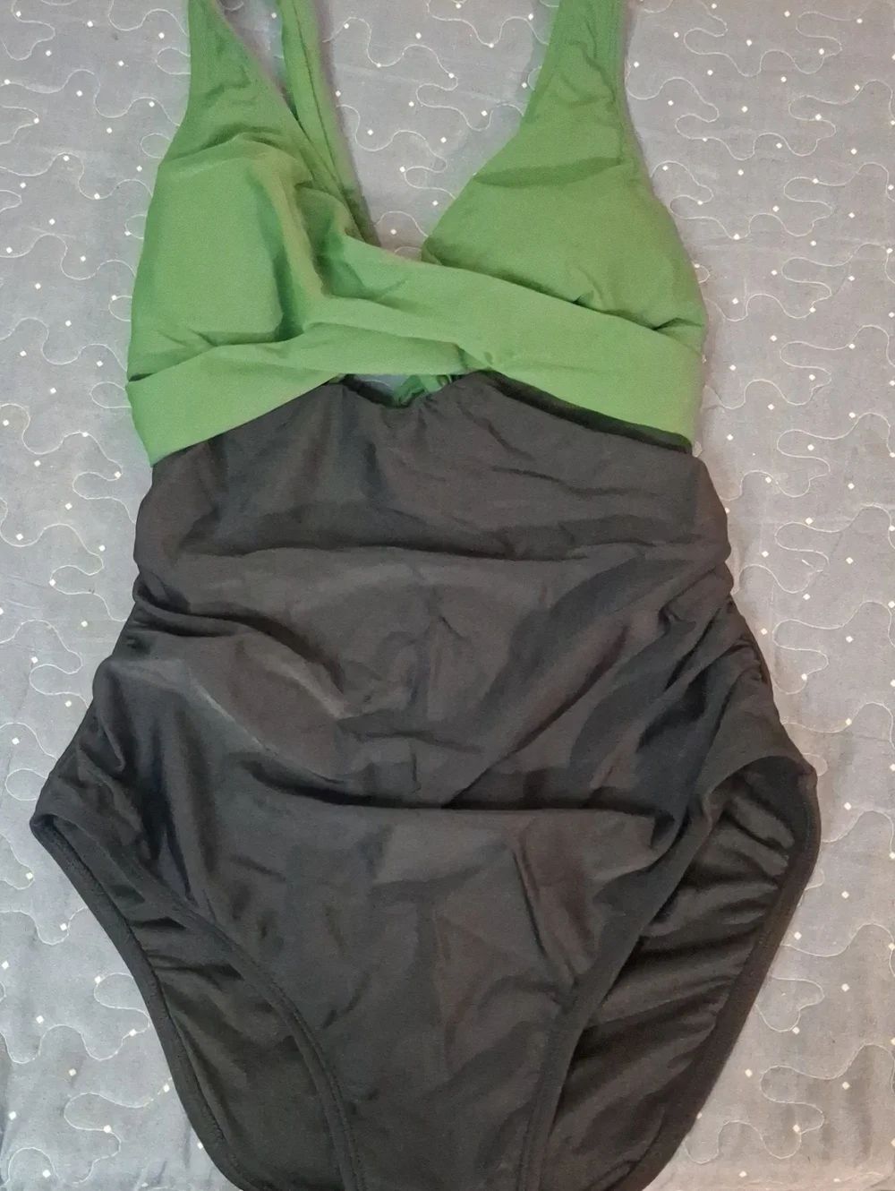 CUPSHE Green and Black One-Piece Swimsuit